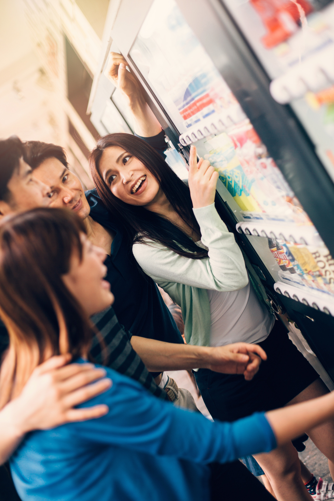 Japanese friends on a vending machine